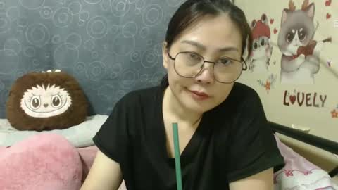 Bella online show from January 2, 7:12 am