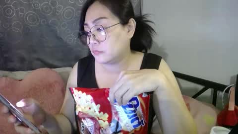 Bella online show from January 17, 6:33 pm