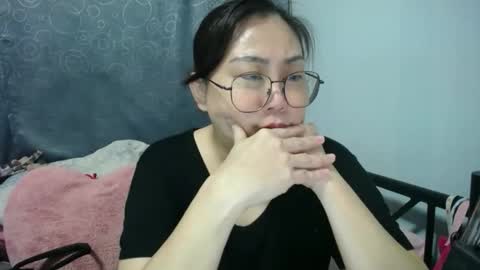 Bella online show from February 15, 2:36 pm