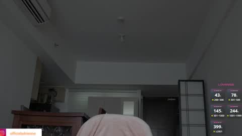 Belle Adrienne  IG  online show from February 25, 4:11 am