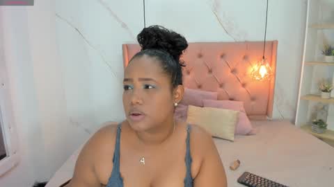 belle online show from December 17, 9:49 pm