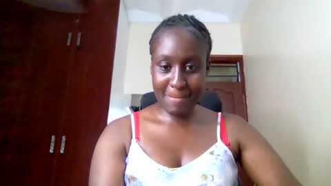Snapshot of belle_estelles chatting on November 13, 7:57 pm belle_estelles online show from November 13, 7:57 pm