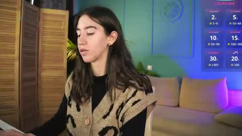 Bella online show from October 20, 1:11 pm