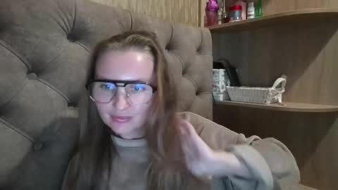 Amelia online show from October 28, 5:26 pm