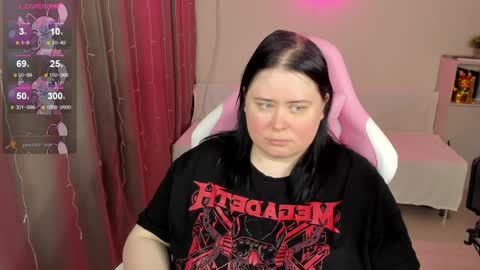 LinaBoo online show from April 11, 7:56 am