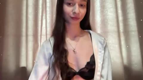 Snapshot of beloved_lucy chatting on April 28, 7:46 am beloved_lucy online show from April 28, 7:46 am