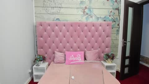 Snapshot of belovedkhlloe chatting on December 13, 11:02 am OnlyFans belovedkhlloe online show from December 13, 11:02 am