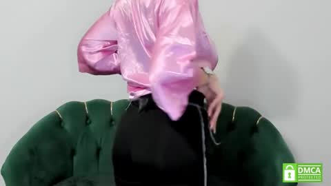 Snapshot of belovedkhlloe chatting on February 6, 5:30 pm OnlyFans belovedkhlloe online show from February 6, 5:30 pm