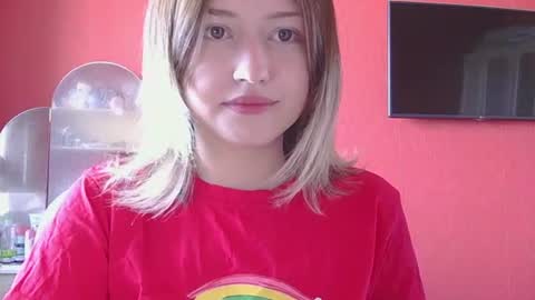 Snapshot of belovedmary chatting on June 22, 5:37 am belovedmary online show from June 22, 5:37 am