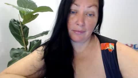 beluckynow online show from October 16, 10:49 am