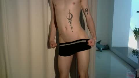 Snapshot of belyaxx chatting on May 19, 8:48 pm PrettyBoy online show from May 19, 8:48 pm