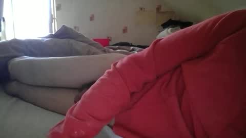 jaimetout online show from April 19, 10:14 am