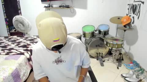 Ben online show from November 15, 3:04 am