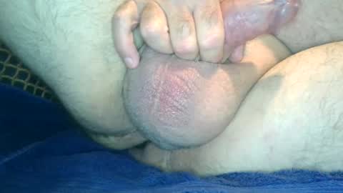 Snapshot of benawhile chatting on December 15, 1:32 pm benawhile online show from December 15, 1:32 pm