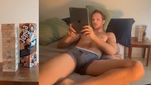 bendoverxo online show from November 12, 12:22 am