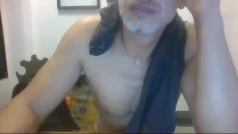 benedett22 online show from May 7, 8:47 pm