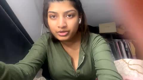 bengalibaddie7_x online show from May 10, 2:17 am