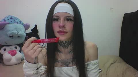 Tiffany and Bengie online show from October 16, 3:40 am