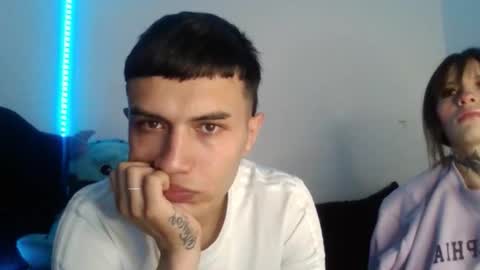 Tiffany and Bengie online show from November 11, 3:28 am