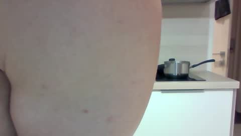 Alan online show from November 15, 7:43 pm