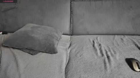 benjaminkarl02 online show from February 25, 7:40 am