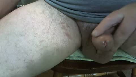 Snapshot of benjaminbtn chatting on June 22, 8:39 pm benjaminbtn online show from June 22, 8:39 pm