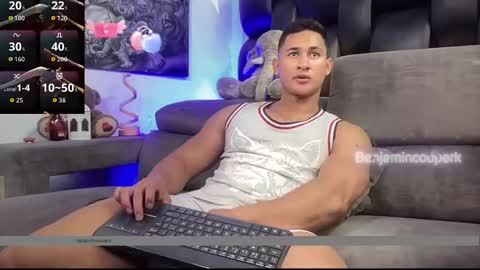 benjamincooperk online show from November 20, 5:51 am