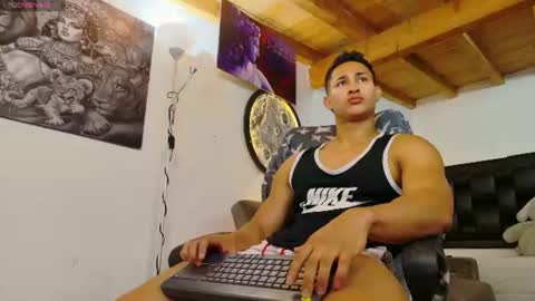 benjamincooperk online show from June 28, 2:23 pm