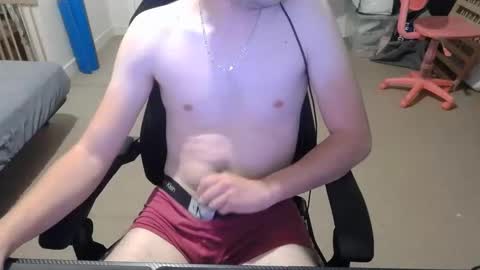 Snapshot of benjifrenchifirst chatting on October 16, 5:36 pm Benjifrenchi online show from October 16, 5:36 pm