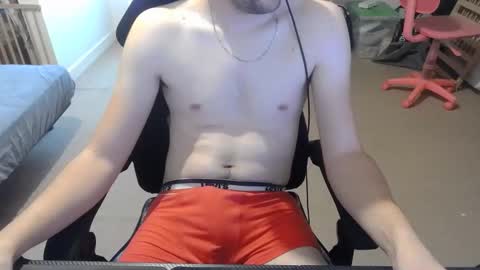 Snapshot of benjifrenchifirst chatting on October 22, 3:56 pm Benjifrenchi online show from October 22, 3:56 pm