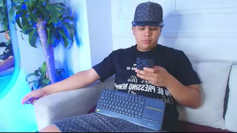 bennett_alejoo online show from October 9, 7:23 pm