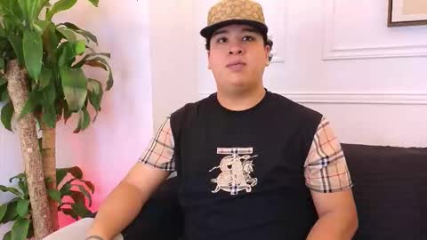 bennett_alejoo online show from February 10, 6:23 pm