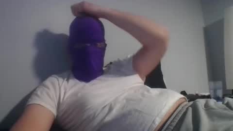 bennybueno online show from March 3, 12:39 am