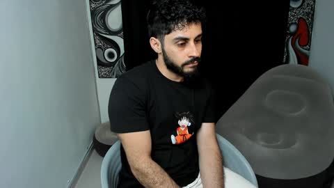 Snapshot of benpatrick69 chatting on December 4, 12:30 am ben online show from December 4, 12:30 am