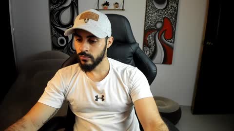 Snapshot of benpatrick69 chatting on February 1, 10:02 pm ben online show from February 1, 10:02 pm