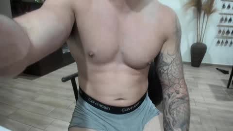 Ben Braxton online show from December 31, 2:51 am