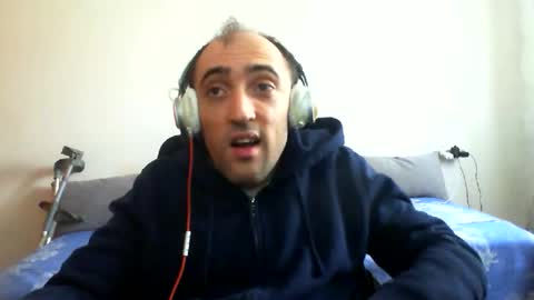 bentish online show from March 28, 7:30 am