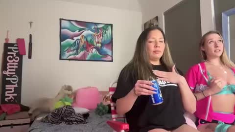 bentleyyjames007 online show from September 9, 3:50 am