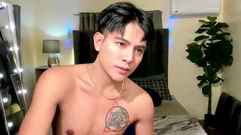 bentlyfuck online show from December 1, 3:00 am