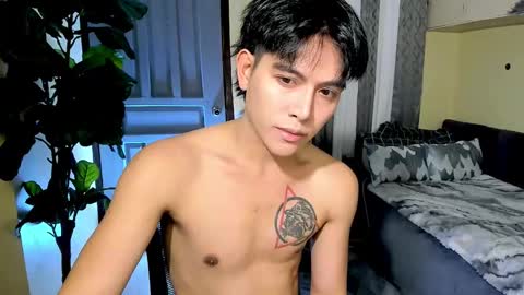 bentlyfuck online show from March 1, 7:49 pm