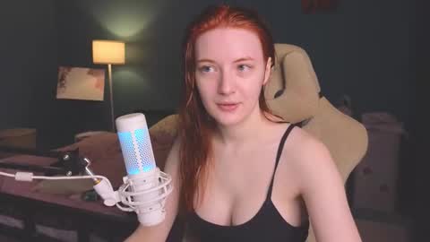 Snapshot of benty_bunny chatting on November 20, 11:43 am Alice online show from November 20, 11:43 am