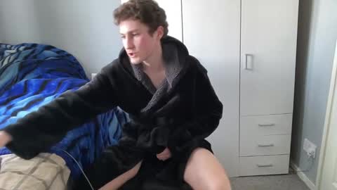 Snapshot of benwardle123 chatting on March 5, 2:45 pm READ MY BIO --- --- READ MY BIO online show from March 5, 2:45 pm