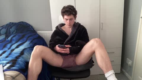 Snapshot of benwardle123 chatting on March 12, 7:57 am READ MY BIO --- --- READ MY BIO online show from March 12, 7:57 am