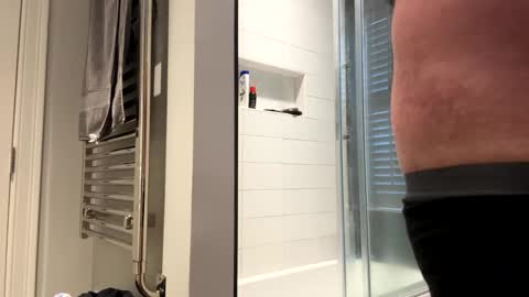 benz10001 online show from February 26, 12:15 pm