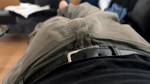 benz10001 online show from April 12, 9:09 pm