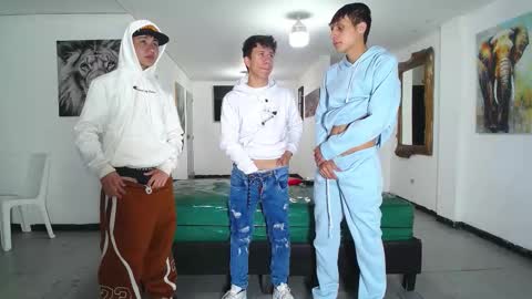 benz boys online show from October 31, 11:44 am