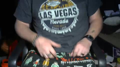 Snapshot of bergeeric1970 chatting on February 25, 12:36 am bergeeric1970 online show from February 25, 12:36 am