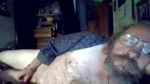 Snapshot of bergeeric1970 chatting on October 17, 4:15 am bergeeric1970 online show from October 17, 4:15 am