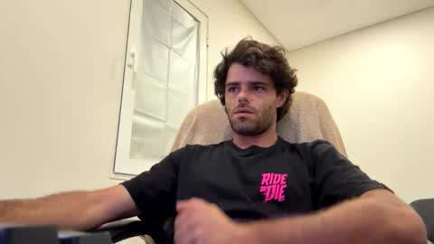 Snapshot of berltex chatting on October 21, 2:45 am Berltex online show from October 21, 2:45 am