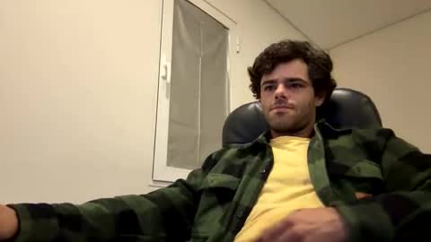 Snapshot of berltex chatting on October 28, 6:39 am Berltex online show from October 28, 6:39 am